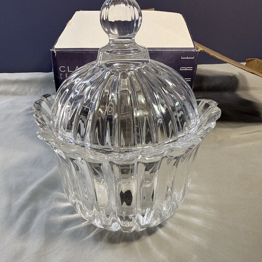 Circleware Claudia Clear Crystal Candy Jar 8 Inch Fluted Lidded Dish Boxed